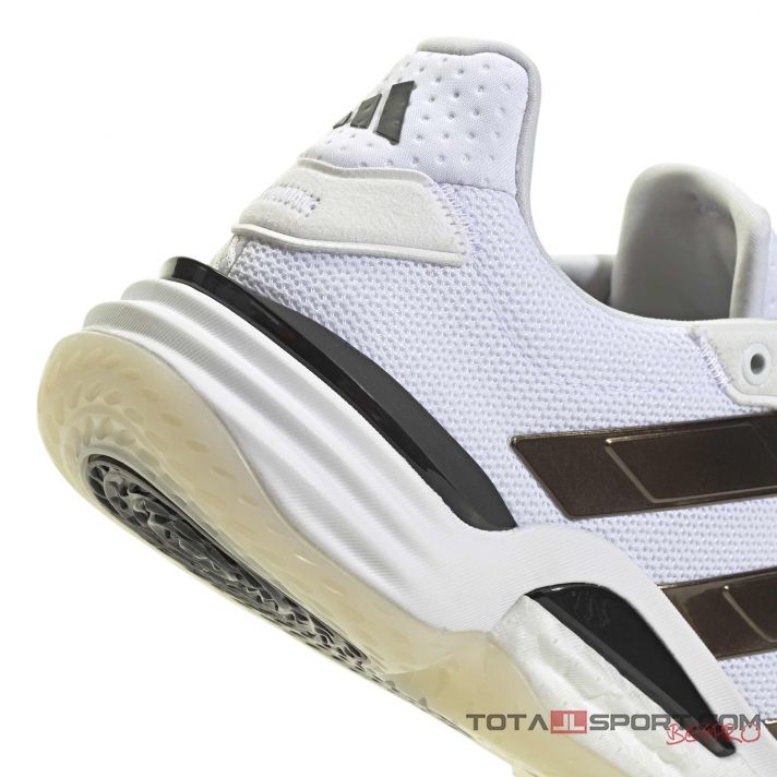 adidas Stabil 16 M teremcipő