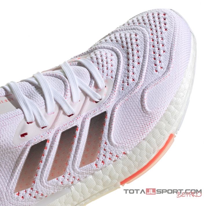 adidas Ultra Boost 22 sportcipő